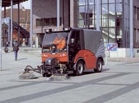 2000城市道路清掃車